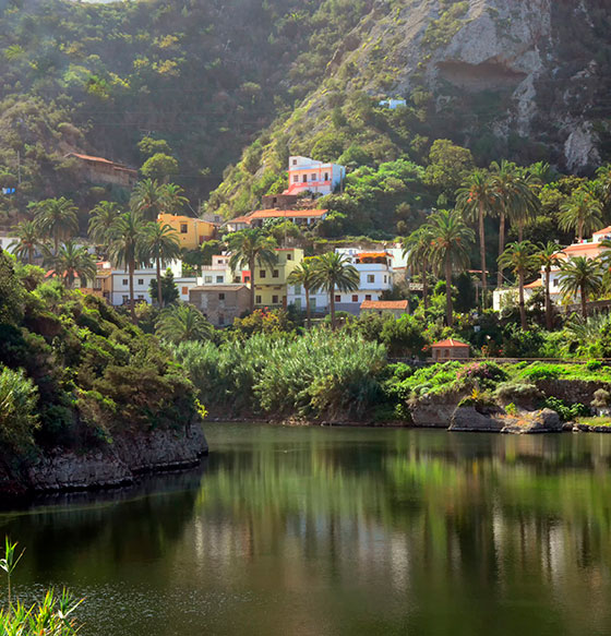 Presa de La Encantadora