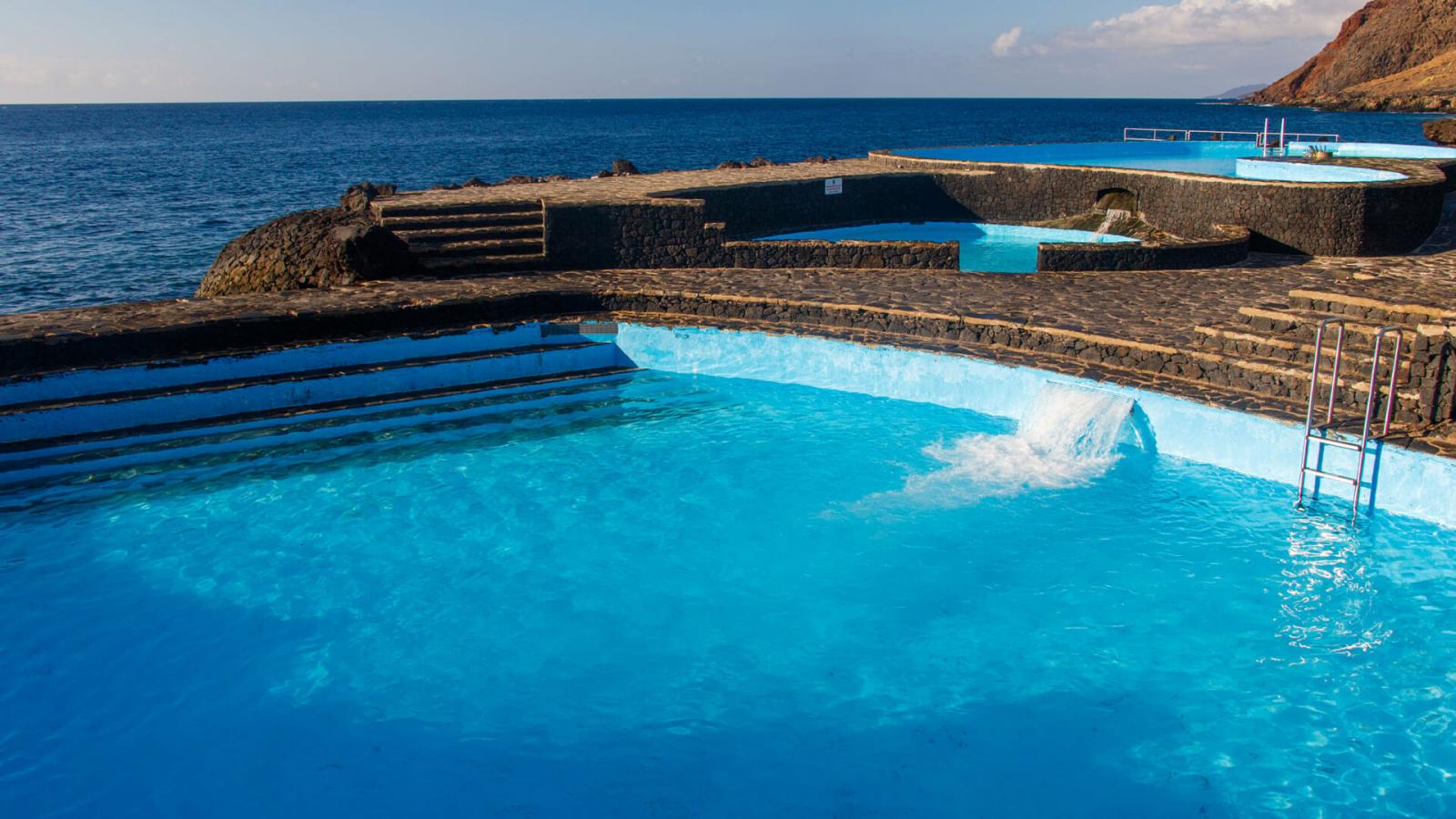 Piscinas de Caleta | Hola Canarias