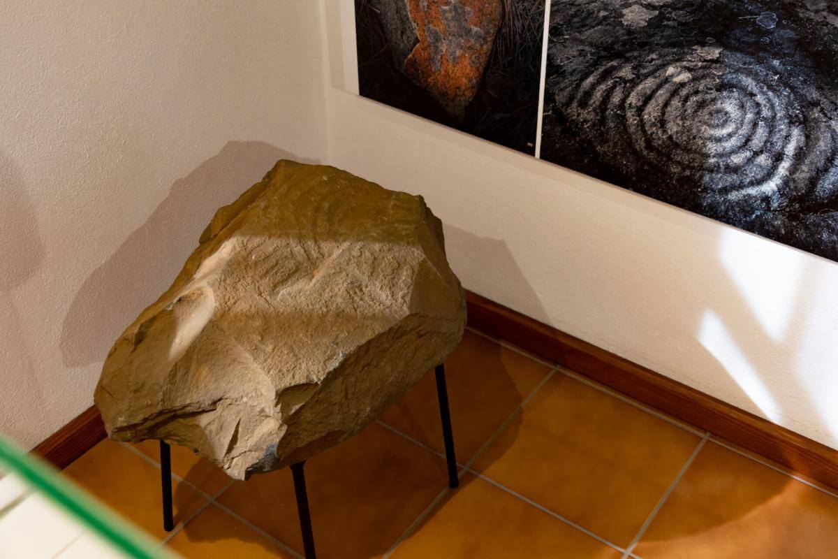 Benehauno Centro de Interpretación Petroglifos de El Paso