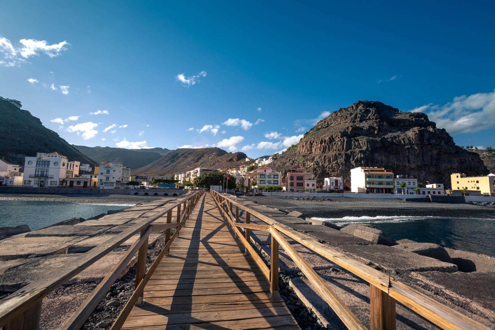 Espigon-playa-de-Santiago-La-Gomera