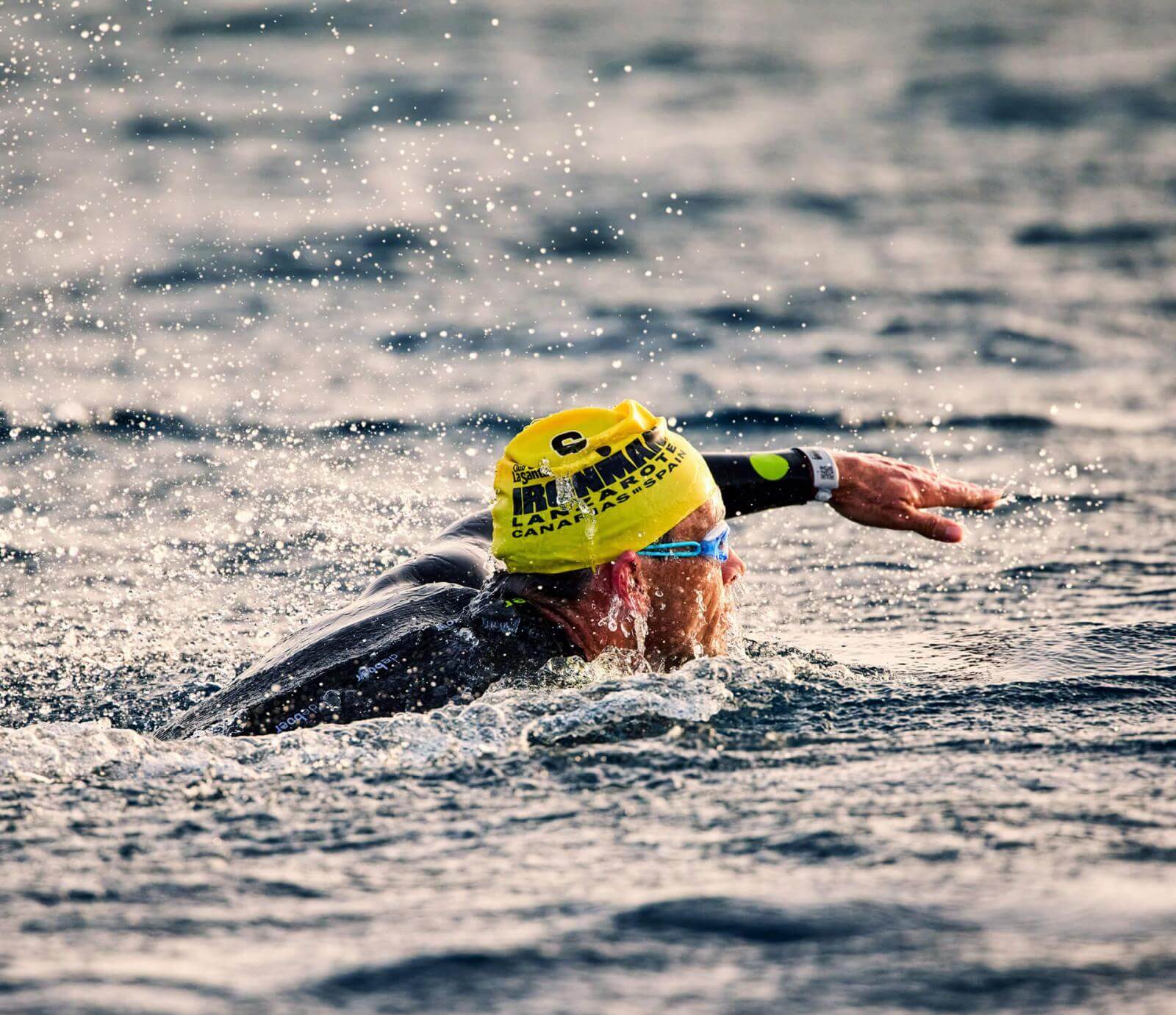 turismo-deportivo-triatlon-agua-desktop