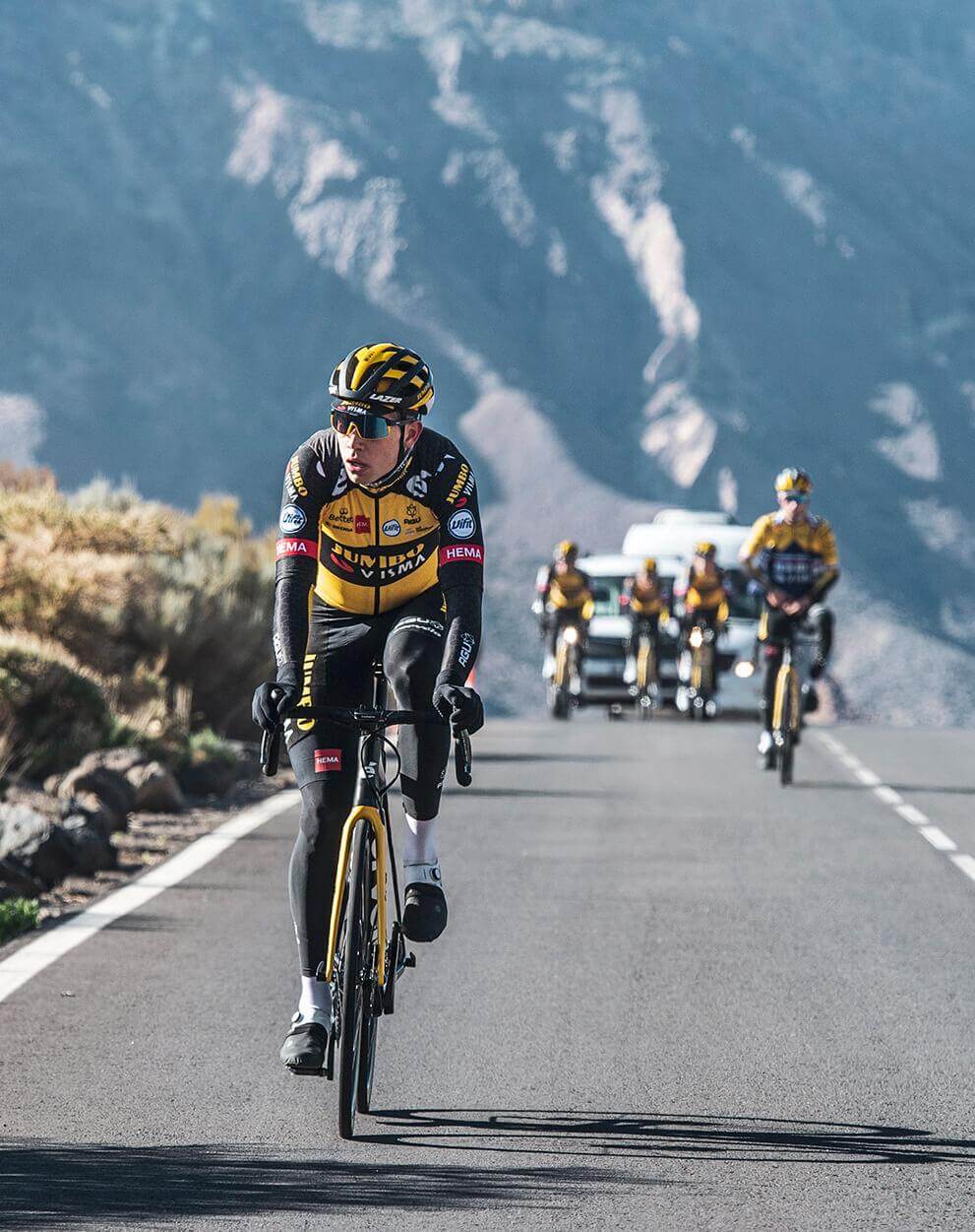 turismo-deportivo-ciclismo-carretera-desktop
