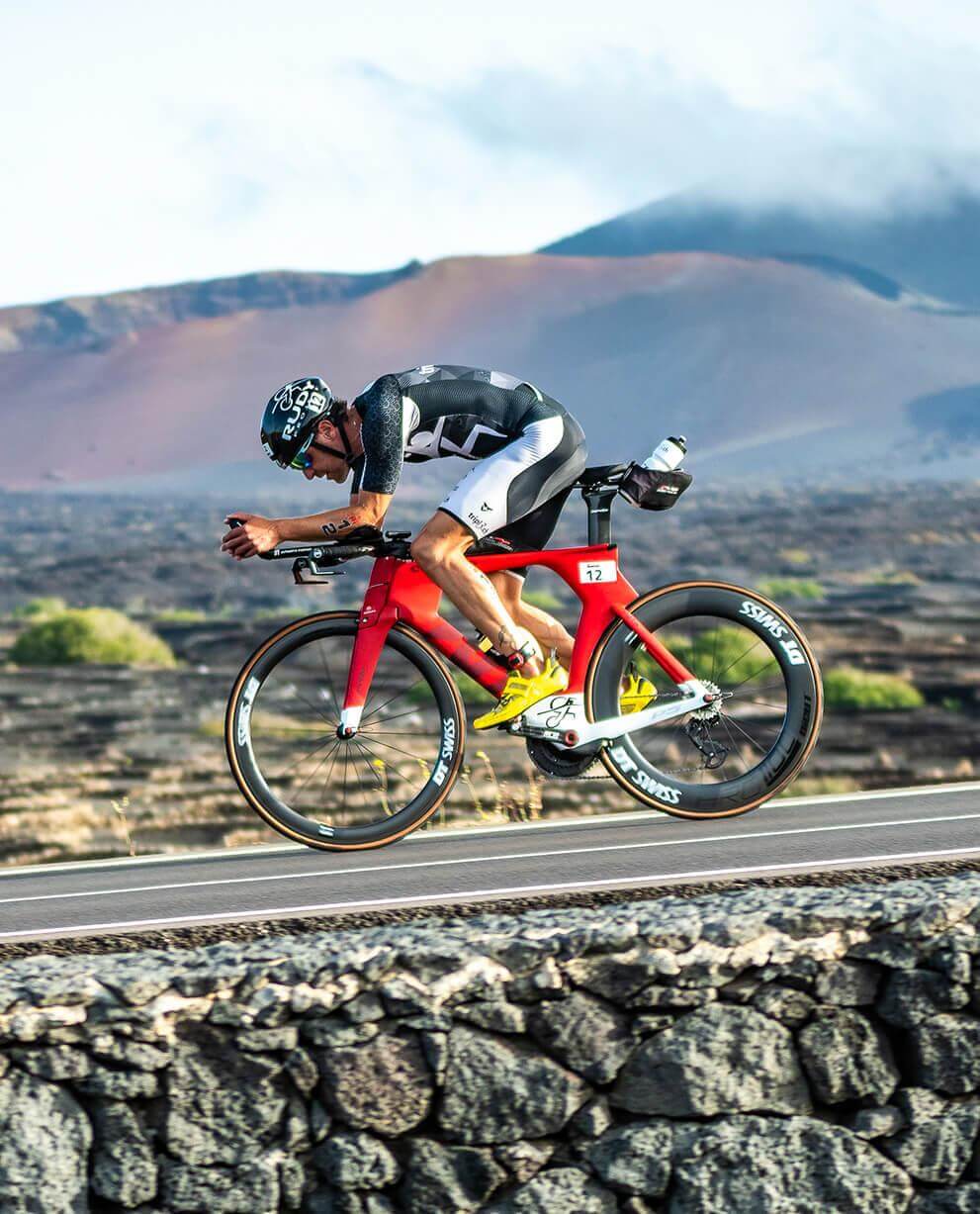 turismo-deportivo-triatlon-bicicleta-desktop