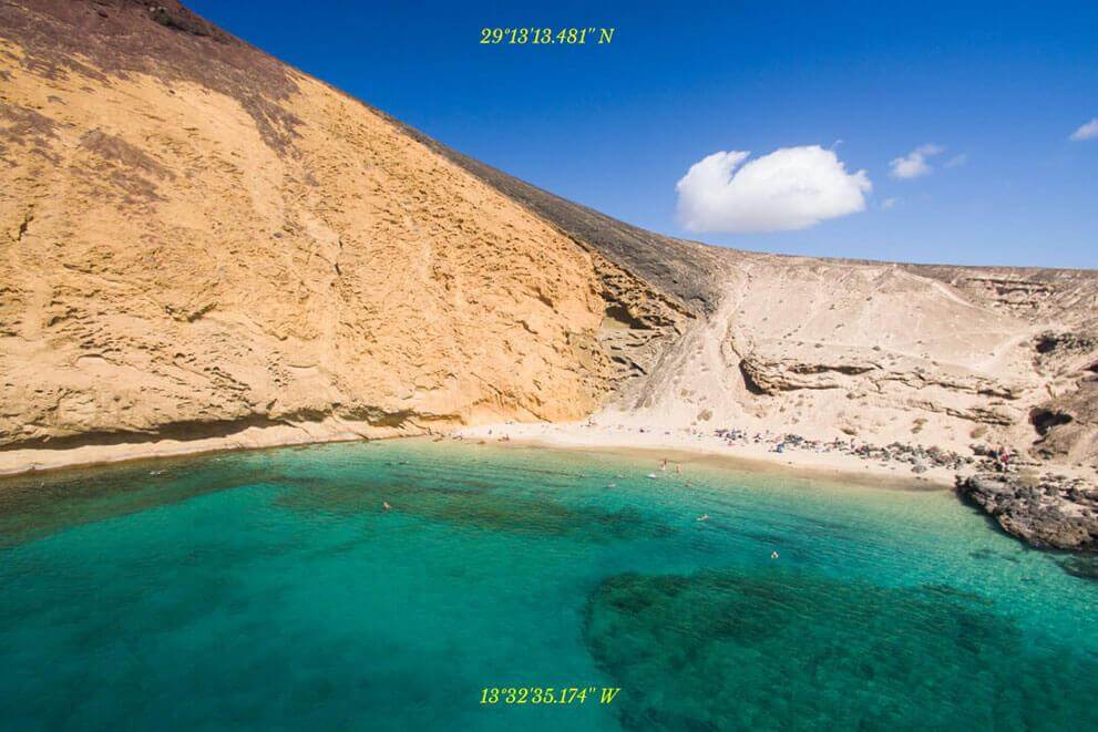 La-Graciosa-Playa-de-La-Cocina