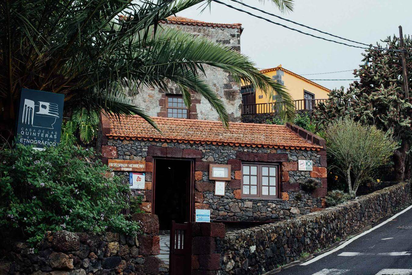 Centro Etnográfico Casa de Las Quinteras Centro Etnográfico Casa de Las Quinteras