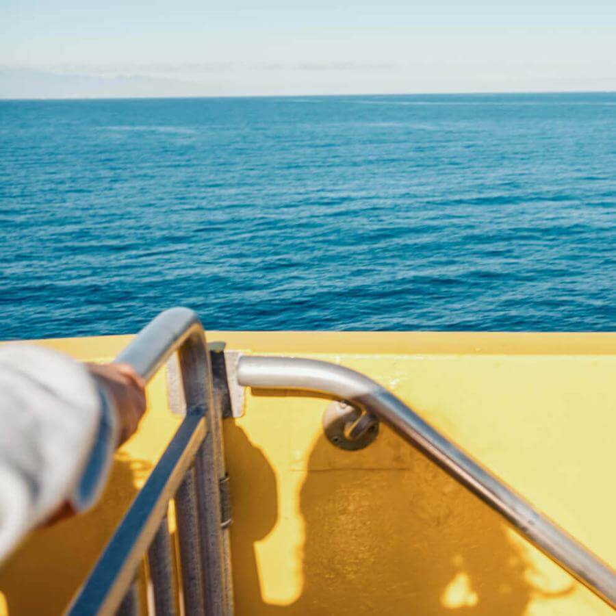 Plano detalle de un barco